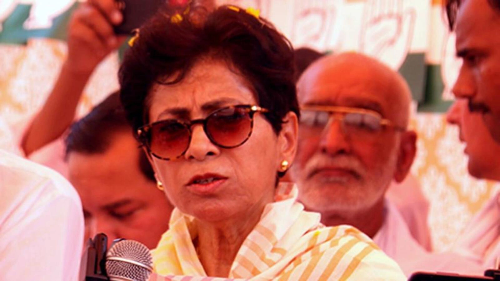 'पानी मुद्दे' पर पंजाब सरकार पर जमकर बरसी सैलजा, कहा- खुलेआम SC के आदेशों की अवहेलना, अब कांग्रेस उठाएगी 'बड़ा कदम'